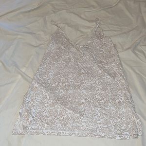 Old navy Floral white and tan tank top size xs